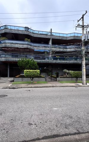 Apartamento à venda com 163m², 3 quartos e 2 vagasFachada