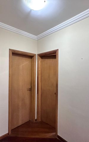 Apartamento à venda com 163m², 3 quartos e 2 vagasHall Dormitórios