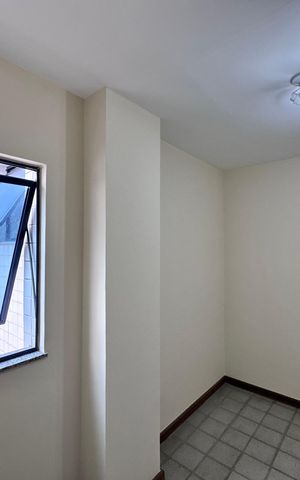 Apartamento à venda com 163m², 3 quartos e 2 vagasCozinha e Área de Serviço - Quarto 