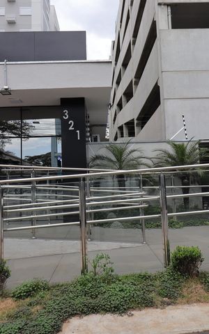 Apartamento para alugar com 43m², 2 quartos e 1 vagaFachada e portaria