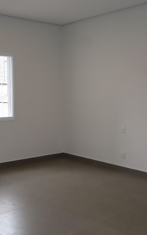 Casa à venda com 132m², 4 quartos e 2 vagasQuarto 4