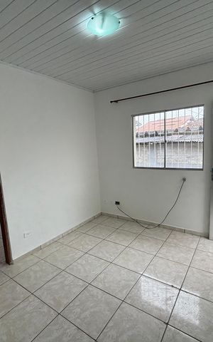 Casa para alugar com 55m², 2 quartos e 1 vagaSala