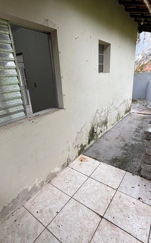 Casa para alugar com 55m², 2 quartos e 1 vagaÁrea de Serviço