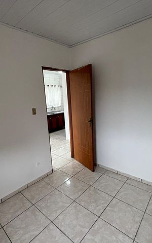 Casa para alugar com 55m², 2 quartos e 1 vagaQuarto 1