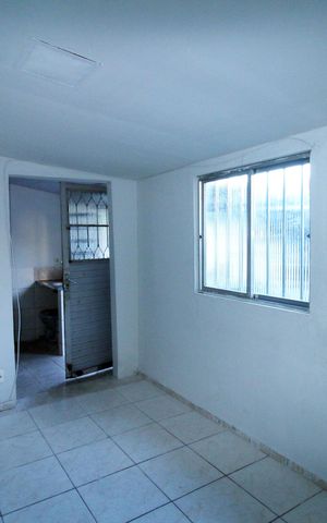 Studio para alugar com 32m², 1 quarto e sem vagaSala / Quarto