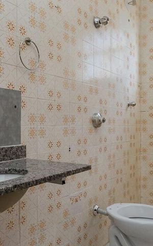Apartamento à venda com 84m², 3 quartos e 1 vaga Apartamento à venda com 84m², 3 quartos e 1 vagaBanheiro