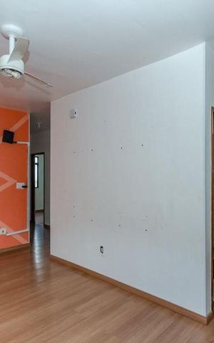 Apartamento à venda com 84m², 3 quartos e 1 vaga Apartamento à venda com 84m², 3 quartos e 1 vagaSala