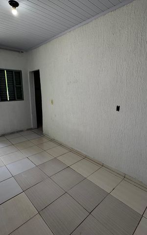 Casa para alugar com 62m², 2 quartos e 2 vagas