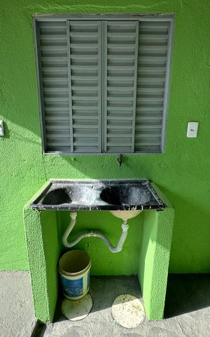 Casa para alugar com 62m², 2 quartos e 2 vagas