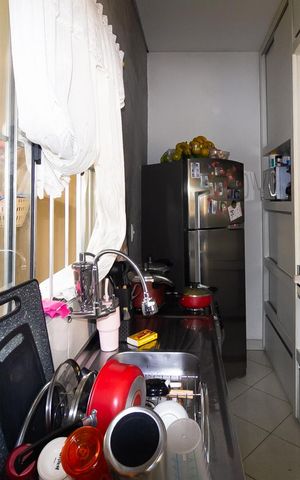 Casa à venda com 230m², 4 quartos e 5 vagas Casa à venda com 230m², 4 quartos e 5 vagasCozinha