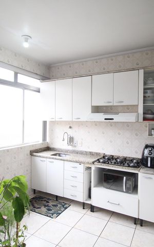 Apartamento à venda com 85m², 2 quartos e 1 vagaCozinha