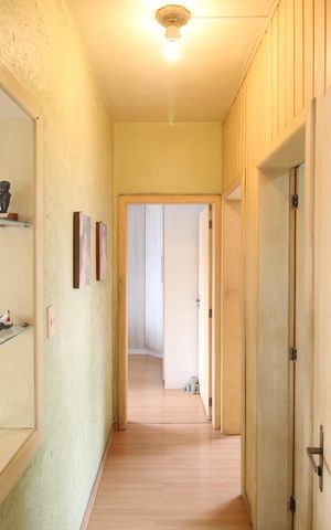Apartamento à venda com 85m², 2 quartos e 1 vagaCorredor