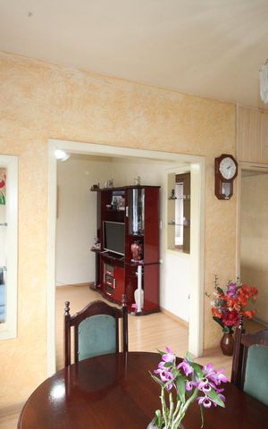 Apartamento à venda com 85m², 2 quartos e 1 vagaSala