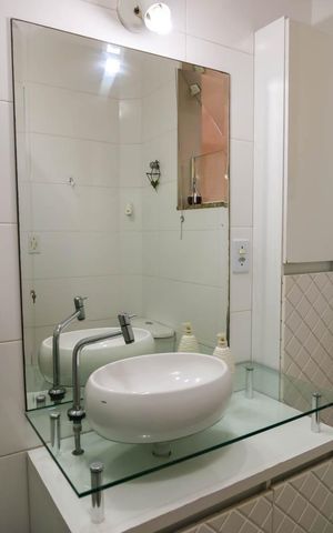 Apartamento à venda com 70m², 2 quartos e 1 vaga Apartamento à venda com 70m², 2 quartos e 1 vagaBanheiro
