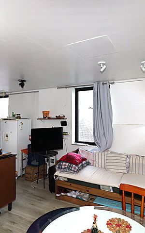 Apartamento para alugar com 80m², 2 quartos e sem vagaSala