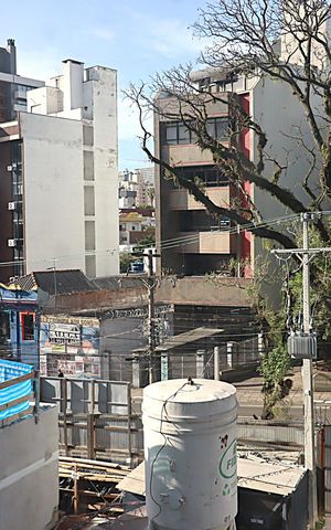 Apartamento para alugar com 80m², 2 quartos e sem vagaVista do Quarto 2