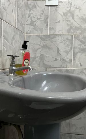 Apartamento para alugar com 60m², 2 quartos e sem vaga Apartamento para alugar com 60m², 2 quartos e sem vagaDetalhe do Banheiro