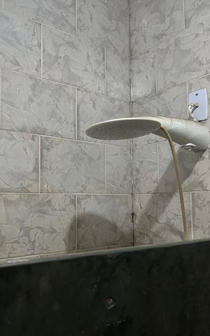 Apartamento para alugar com 60m², 2 quartos e sem vaga Apartamento para alugar com 60m², 2 quartos e sem vagaDetalhe do Banheiro