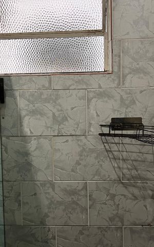 Apartamento para alugar com 60m², 2 quartos e sem vaga Apartamento para alugar com 60m², 2 quartos e sem vagaDetalhe do banheiro