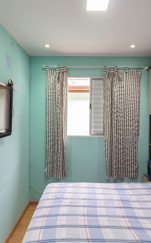 Casa de condomínio à venda com 50m², 2 quartos e 1 vaga Casa de condomínio à venda com 50m², 2 quartos e 1 vagaQuarto 1