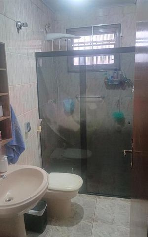 Casa à venda com 124m², 3 quartos e 2 vagas