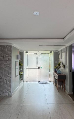 Apartamento para alugar com 52m², 2 quartos e 1 vaga Apartamento para alugar com 52m², 2 quartos e 1 vagaÁrea comum - Hall