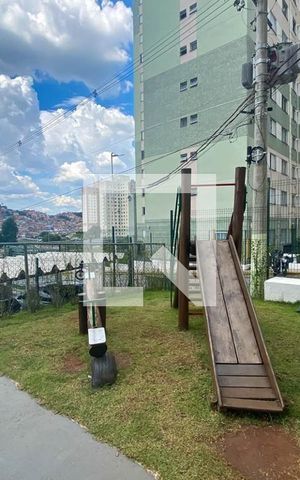 Apartamento para alugar com 52m², 2 quartos e 1 vaga Apartamento para alugar com 52m², 2 quartos e 1 vagaÁrea comum - Playground