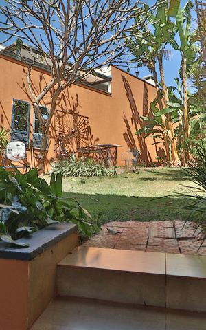 Casa para alugar com 630m², 3 quartos e 3 vagasQuintal - Jardim