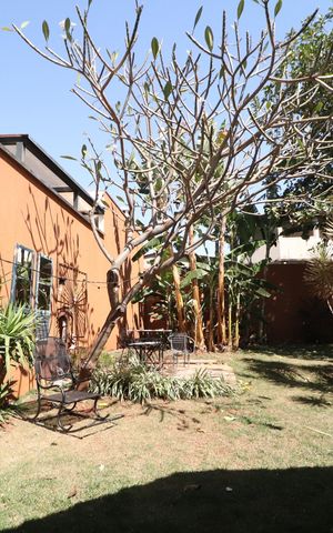 Casa para alugar com 630m², 3 quartos e 3 vagasQuintal - Jardim