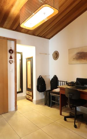 Casa para alugar com 630m², 3 quartos e 3 vagasHall dos Quartos