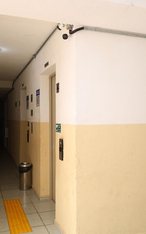Apartamento para alugar com 35m², 2 quartos e sem vagaÁrea comum - Saguão do prédio