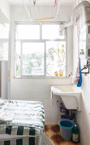 Apartamento à venda com 70m², 2 quartos e 1 vagaÁrea de Serviço