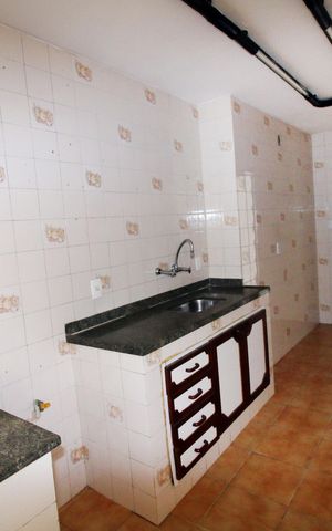 Apartamento à venda com 90m², 3 quartos e 2 vagasCozinha