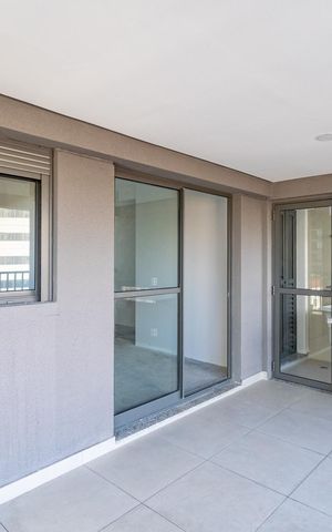 Apartamento à venda com 74m², 3 quartos e 2 vagas Apartamento à venda com 74m², 3 quartos e 2 vagasVaranda