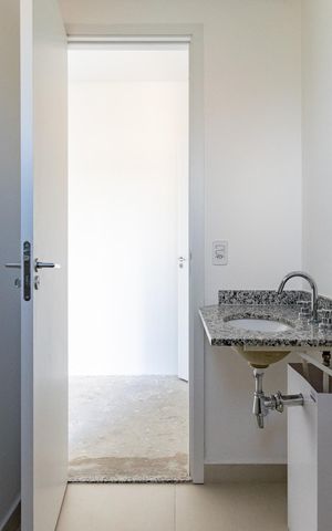 Apartamento à venda com 74m², 3 quartos e 2 vagas Apartamento à venda com 74m², 3 quartos e 2 vagasBanheiro da Suíte
