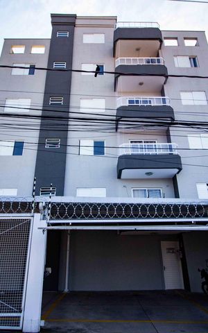 Apartamento para alugar com 76m², 2 quartos e 2 vagas Apartamento para alugar com 76m², 2 quartos e 2 vagasFachada