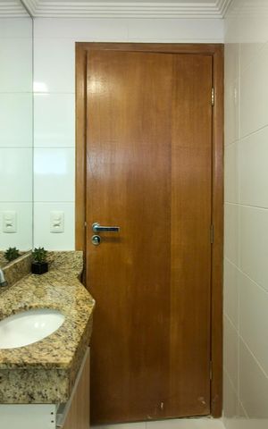 Apartamento para alugar com 136m², 3 quartos e 2 vagas Apartamento para alugar com 136m², 3 quartos e 2 vagasBanheiro da Suíte 1