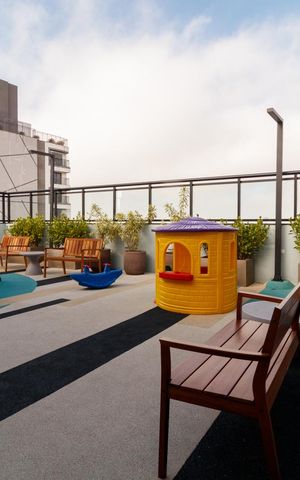 Apartamento para alugar com 28m², 1 quarto e sem vaga Apartamento para alugar com 28m², 1 quarto e sem vagaÁrea comum - Playground