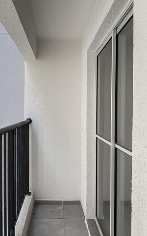 Apartamento para alugar com 40m², 2 quartos e sem vaga Apartamento para alugar com 40m², 2 quartos e sem vagaVaranda