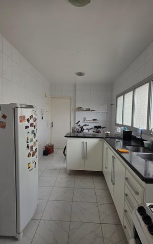 Apartamento à venda com 107m², 3 quartos e 1 vaga Apartamento à venda com 107m², 3 quartos e 1 vagaCozinha