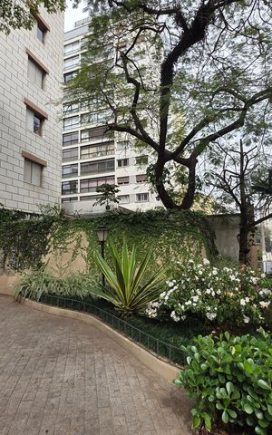 Apartamento à venda com 107m², 3 quartos e 1 vaga Apartamento à venda com 107m², 3 quartos e 1 vagaÁrea externa