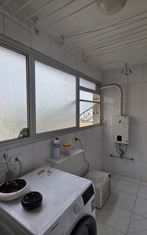 Apartamento à venda com 107m², 3 quartos e 1 vaga Apartamento à venda com 107m², 3 quartos e 1 vagaÁrea de serviço