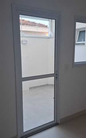 Apartamento para alugar com 40m², 2 quartos e 1 vaga Apartamento para alugar com 40m², 2 quartos e 1 vagaÁrea de serviço
