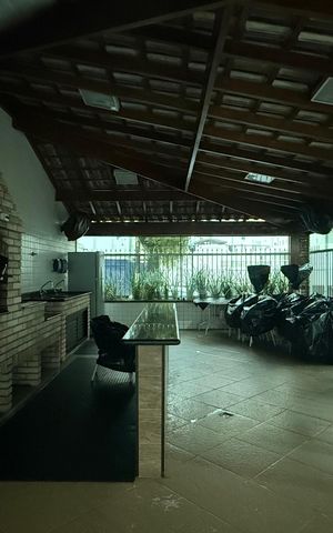 Apartamento para alugar com 154m², 3 quartos e 2 vagas Apartamento para alugar com 154m², 3 quartos e 2 vagasÁrea comum