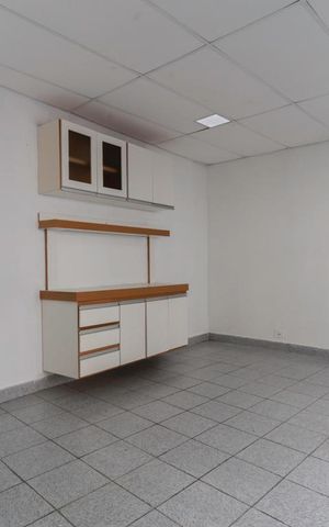 Casa de condomínio à venda com 150m², 3 quartos e 3 vagas Casa de condomínio à venda com 150m², 3 quartos e 3 vagasEdícula