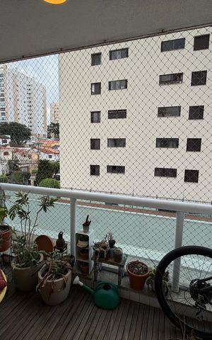 Apartamento à venda com 97m², 3 quartos e sem vaga Apartamento à venda com 97m², 3 quartos e sem vagaVaranda