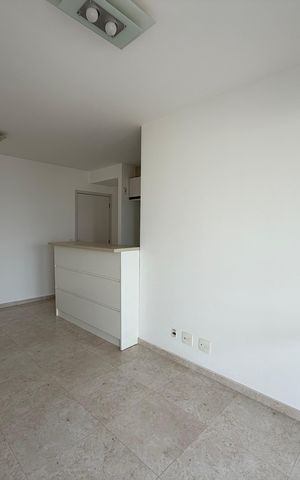 Apartamento à venda com 68m², 2 quartos e sem vaga Apartamento à venda com 68m², 2 quartos e sem vagaSala