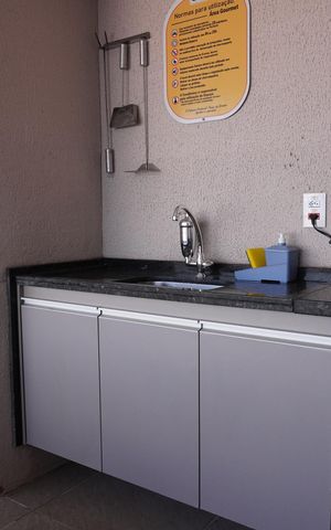 Apartamento para alugar com 46m², 2 quartos e 1 vagaÁrea comum - Salão de festas