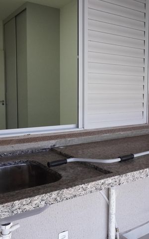 Apartamento para alugar com 46m², 2 quartos e 1 vagaSacada da Sala (Área de Serviço)