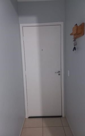 Apartamento à venda com 52m², 2 quartos e 1 vaga Apartamento à venda com 52m², 2 quartos e 1 vagaCorredor
